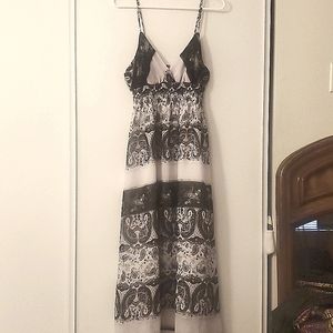Black/white paisley summer dress